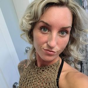 Meet your Posher, Manda